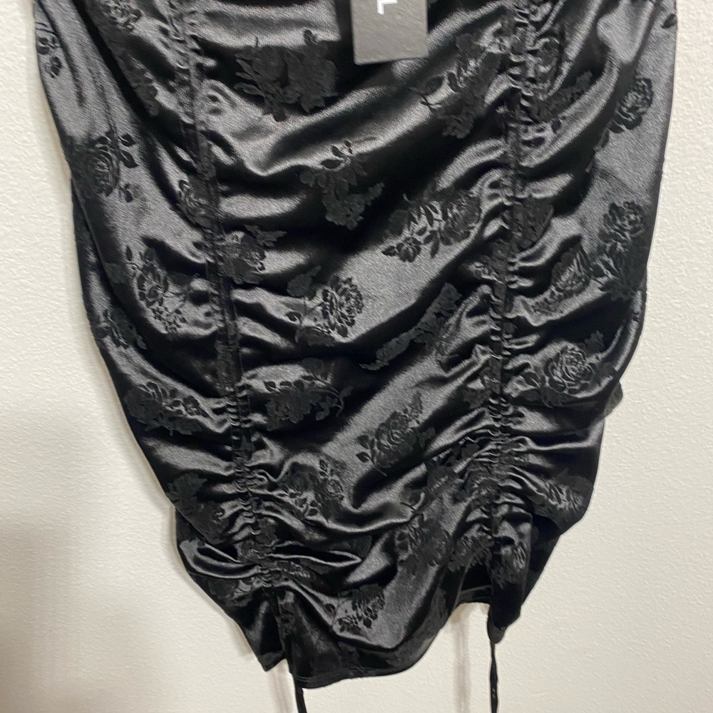 MOTEL SINORA VELVET DRESS - Picture 11 of 12
